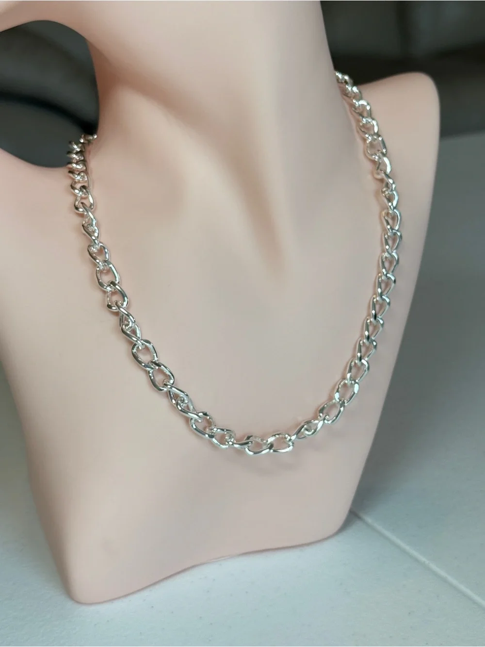 Casual Minimalist Silver Link Chain Necklace